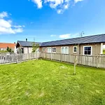 Bellas Retreat - Part Of The The Bay Village With Pool, Gym And Direct Access, Pub, Restaurant, Tennis And Meadows Walks