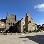 Bellas Retreat - Part Of The The Bay Village With Pool, Gym And Direct Access, Pub, Restaurant, Tennis And Meadows Walks