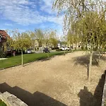 Bellas Retreat - Part Of The The Bay Village With Pool, Gym And Direct Access, Pub, Restaurant, Tennis And Meadows Walks בית נופש *