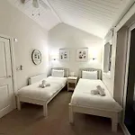 בית נופש Bellas Retreat - Part Of The The Bay Village With Pool, Gym And Direct Access, Pub, Restaurant, Tennis And Meadows Walks פילי