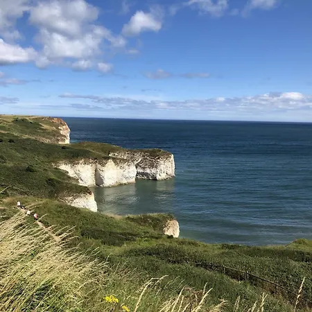 Dom wakacyjny Bellas Retreat - Part Of The The Bay Filey Village With Pool, Gym And Direct Access, Pub, Restaurant, Tennis And Meadows Walks
