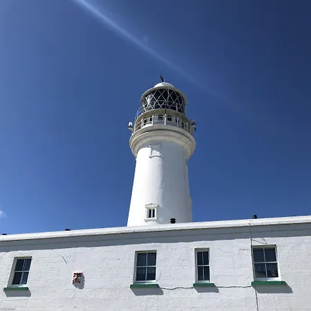 Dom wakacyjny Bellas Retreat - Part Of The The Bay Filey Village With Pool, Gym And Direct Access, Pub, Restaurant, Tennis And Meadows Walks Reighton